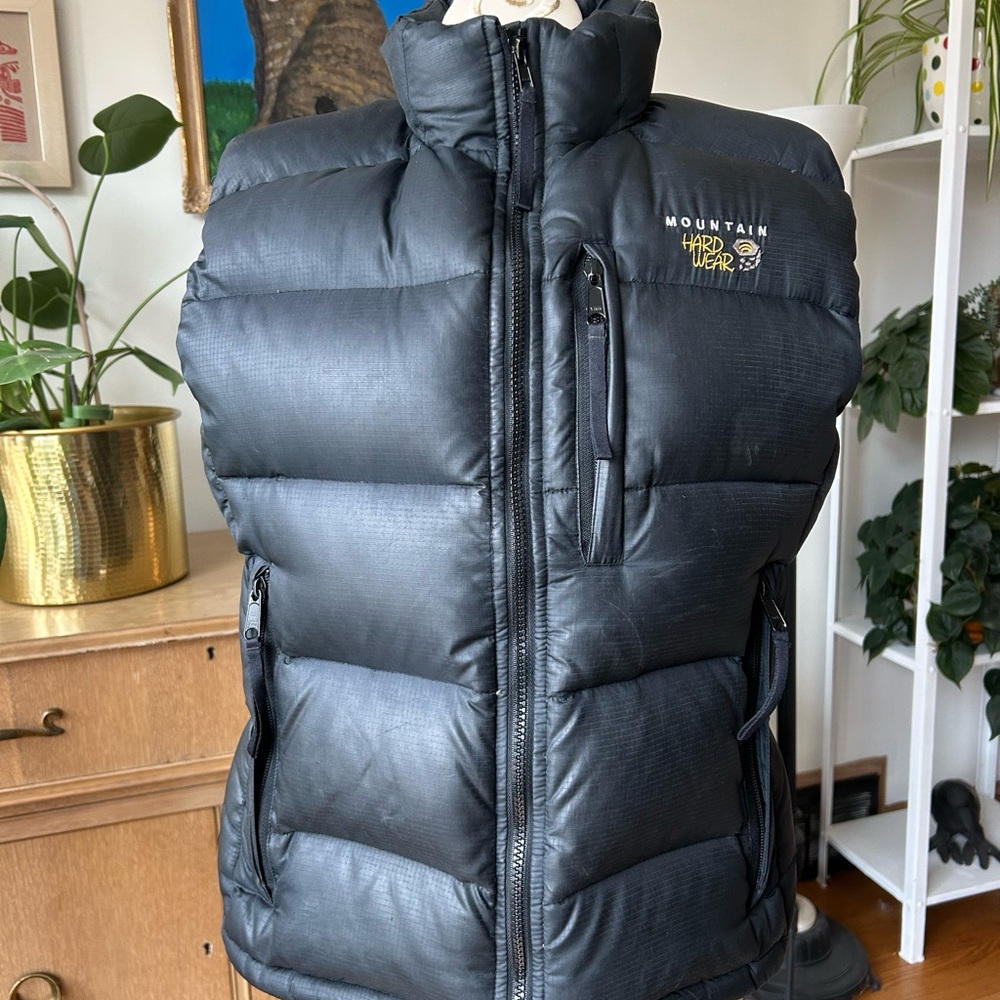 Mountain Hardwear Black Puffer Vest